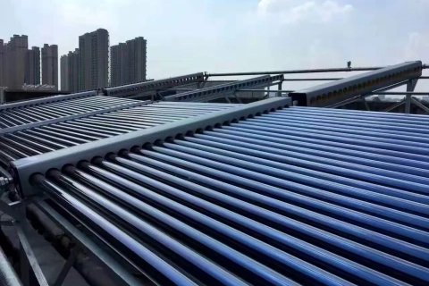 Thiết kế hệ thống nước nóng công nghiệp cho xưởng dệt nhuộm: tách tải sản xuất và tải sinh hoạt để giảm thất thoát nhiệt trên đường ống dài